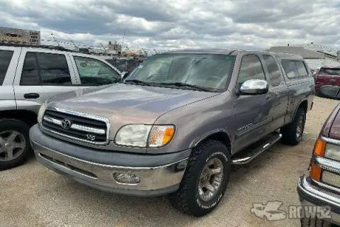 Photo of 2000 Toyota Tundra