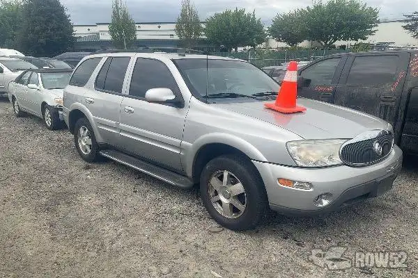 Photo of 2005 Buick Rainier