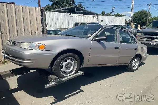 Photo of 2000 Toyota Corolla