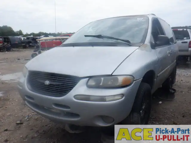 Photo of 2000 Chrysler Town And Country