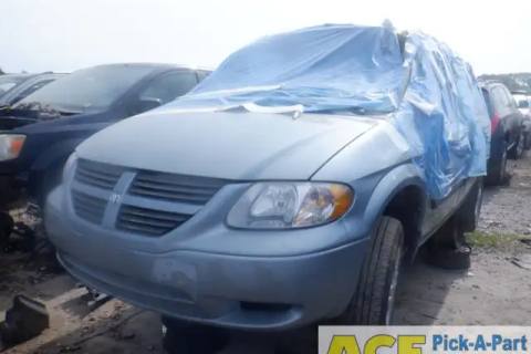 Photo of 2005 Dodge Caravan