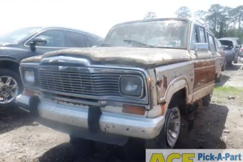 Photo of 1983 Jeep Wagoneer