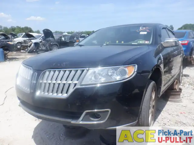 Photo of 2011 Lincoln Mkz