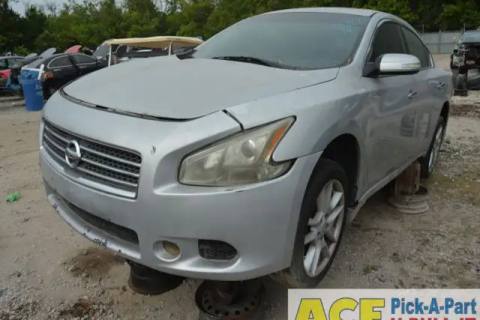Photo of 2012 Nissan Versa