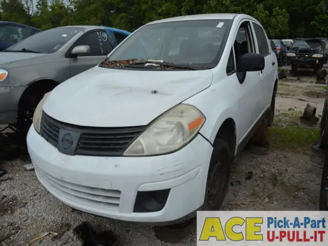 Photo of 2009 Nissan Versa