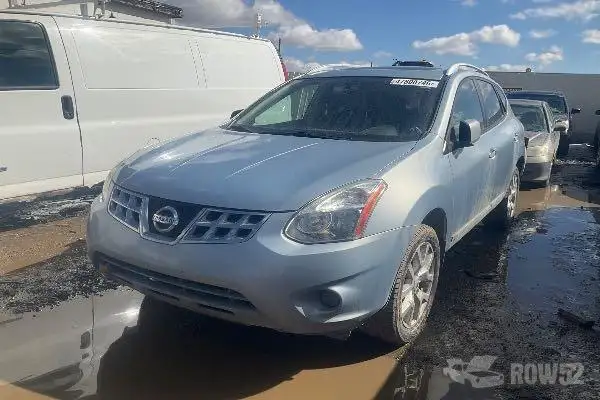 Photo of 2011 Nissan Rogue