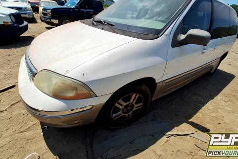 Photo of 2003 Ford Windstar