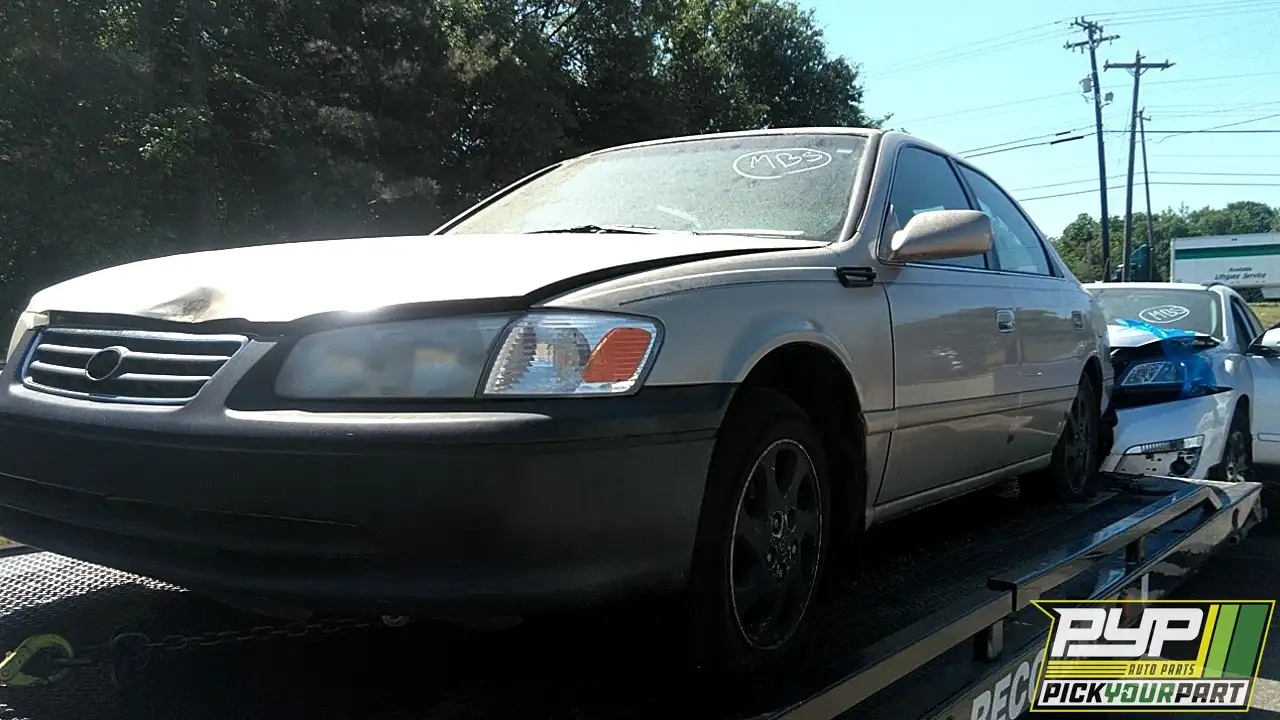 Photo of 2000 Toyota Camry