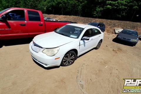 Photo of 2010 Chrysler Sebring