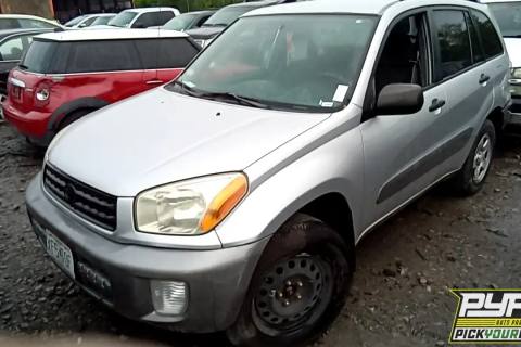 Photo of 2003 Toyota Rav4