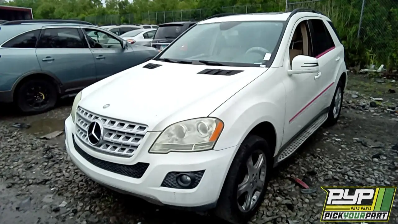Photo of 2011 Mercedes-Benz Ml350