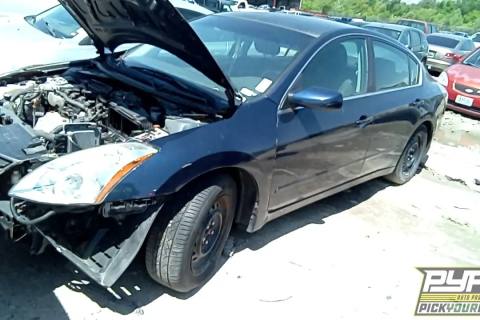 Photo of 2011 Nissan Altima