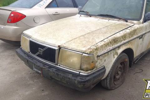 Photo of 1993 Volvo 240