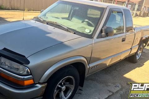Photo of 2000 Chevrolet S10