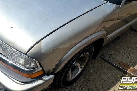 Photo of 2003 Chevrolet S10