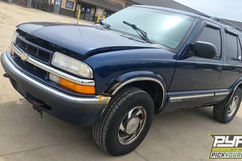 Photo of 2000 Chevrolet Blazer
