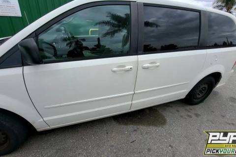 Photo of 2012 Dodge Grand Caravan
