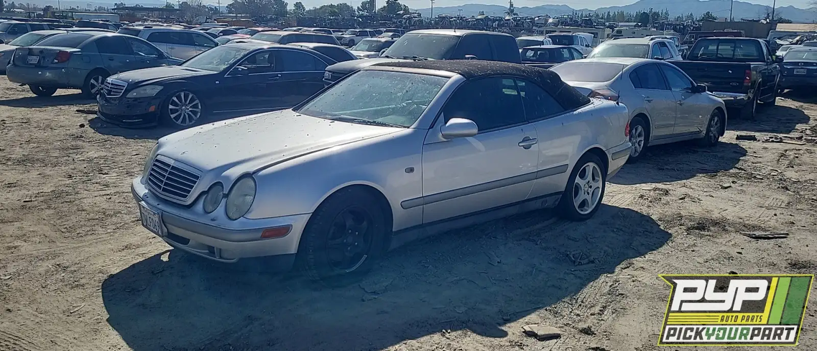 Photo of 1999 Mercedes-Benz Clk320