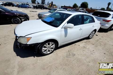 Photo of 2008 Toyota Avalon