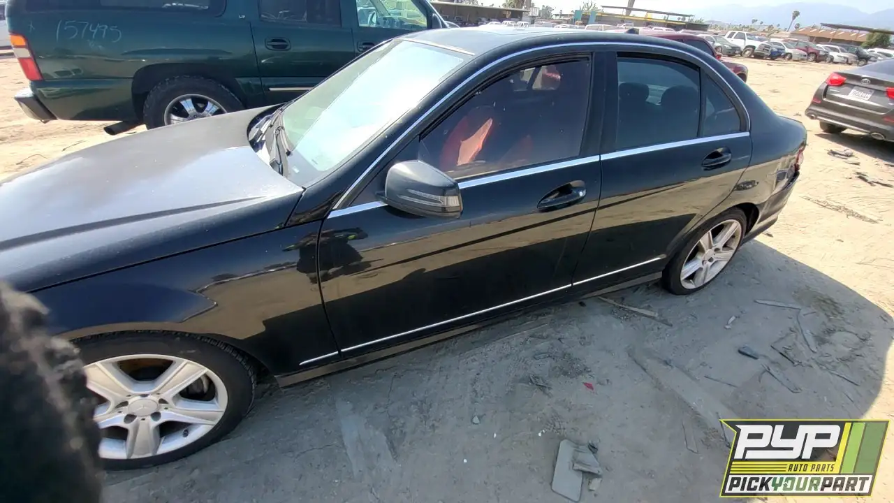 Photo of 2010 Mercedes-Benz C300