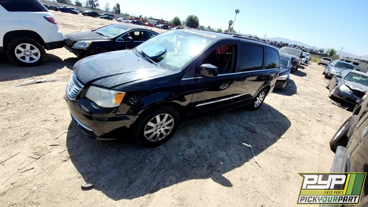 Photo of 2014 Chrysler Town & Country