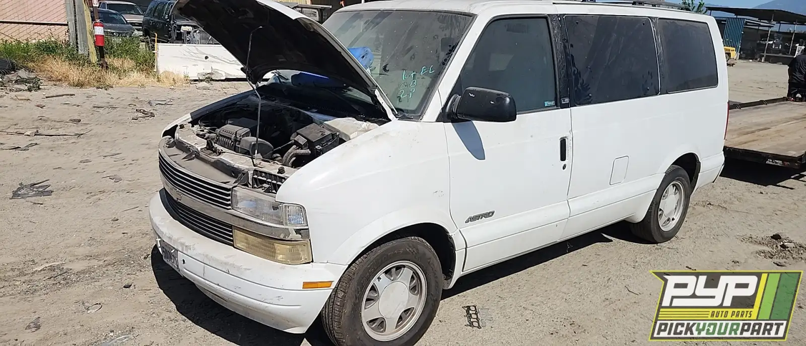 Photo of 1998 Chevrolet Astro