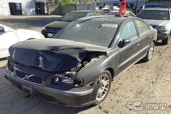 Photo of 2004 Volvo S60