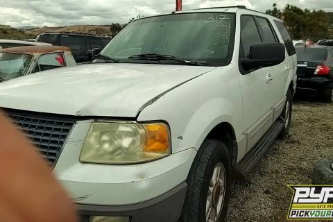 Photo of 2003 Ford Expedition