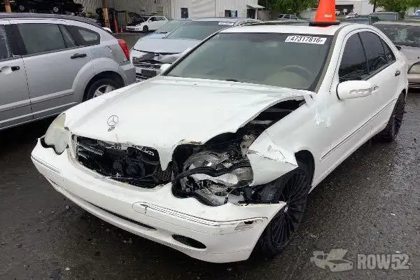 Photo of 2002 Mercedes-Benz C-Class