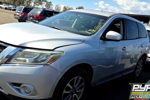 Photo of 2013 Nissan Pathfinder
