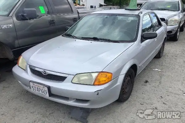 Photo of 2000 Mazda Protege
