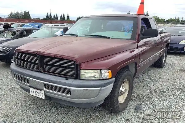Photo of 2000 Dodge Ram 1500