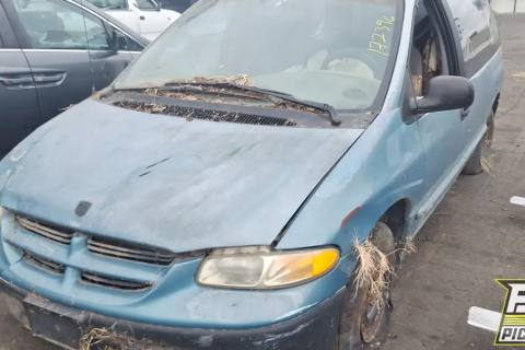 Photo of 1999 Dodge Caravan
