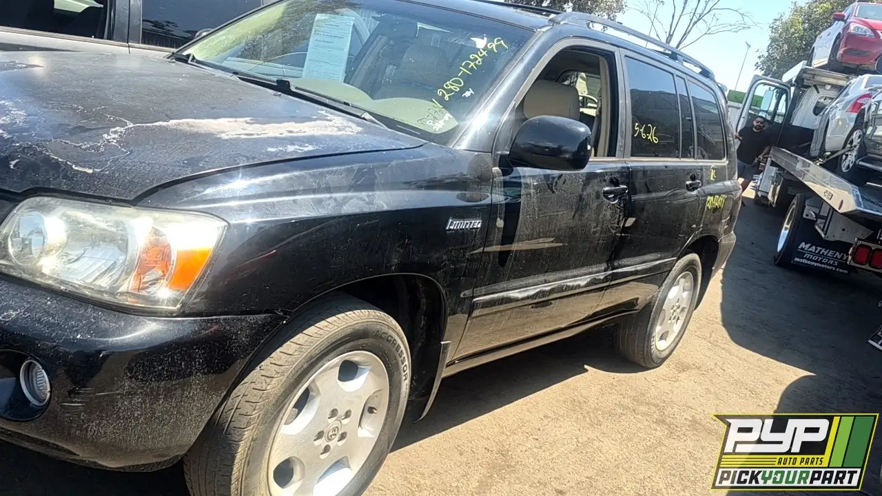 Photo of 2004 Toyota Highlander