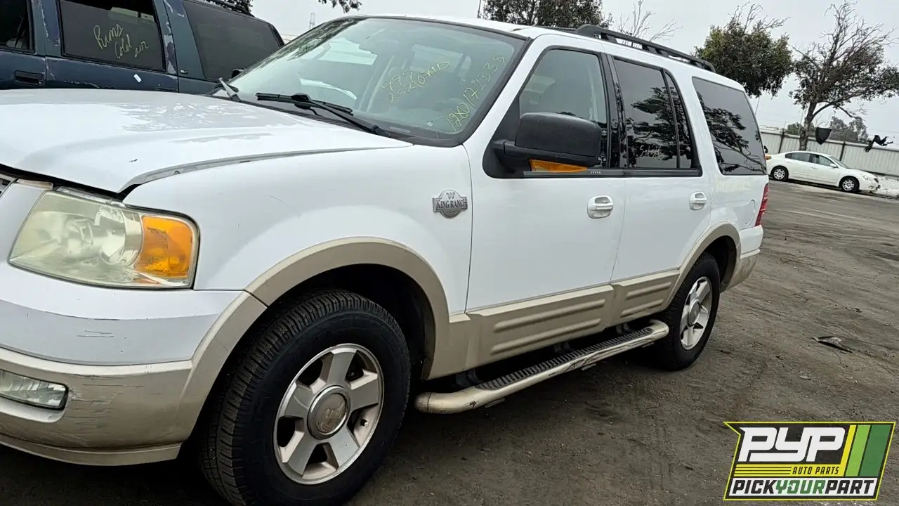 Photo of 2005 Ford Expedition