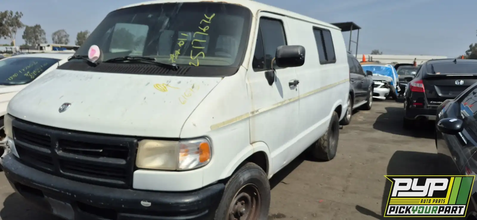 Photo of 1996 Dodge B1500
