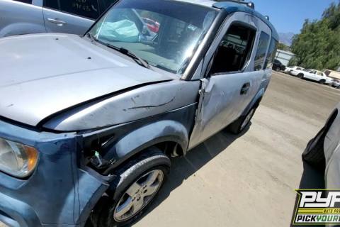 Photo of 2005 Honda Element