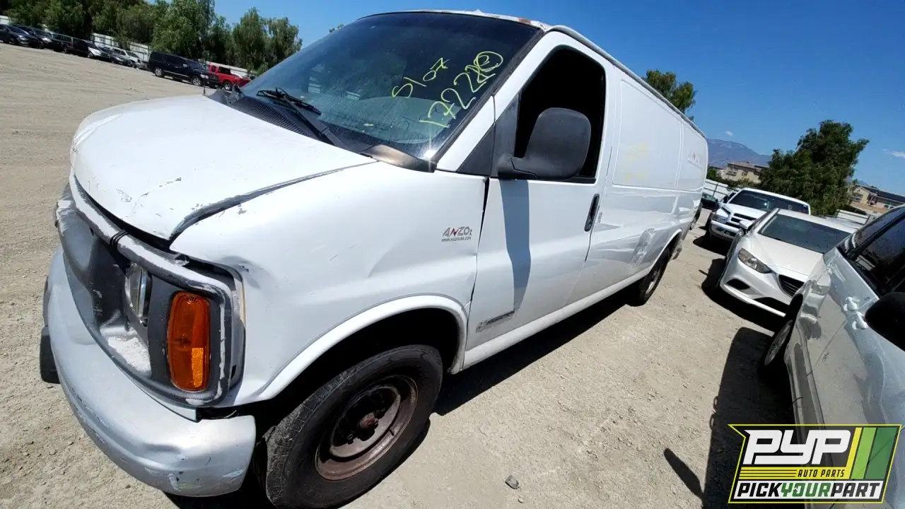 Photo of 2002 Chevrolet Express 3500