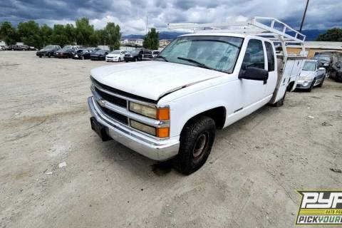 Photo of 2000 Chevrolet C2500