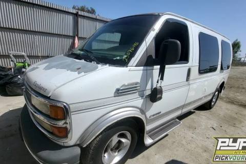 Photo of 2000 Chevrolet Express 1500