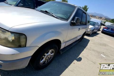 Photo of 2003 Ford Expedition