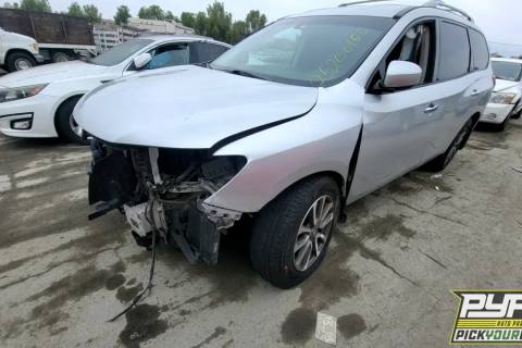 Photo of 2014 Nissan Pathfinder