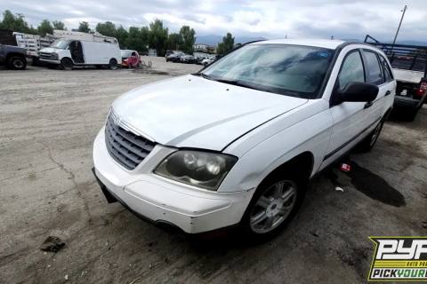 Photo of 2006 Chrysler Pacifica