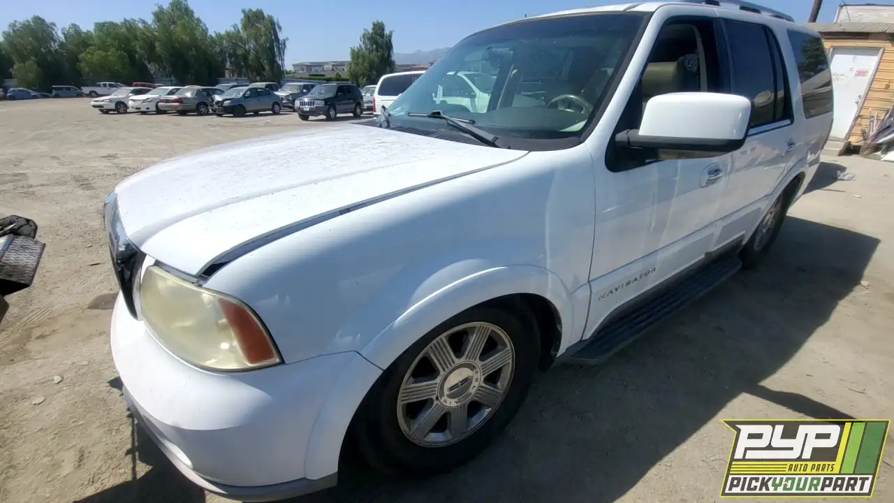 Photo of 2003 Lincoln Navigator