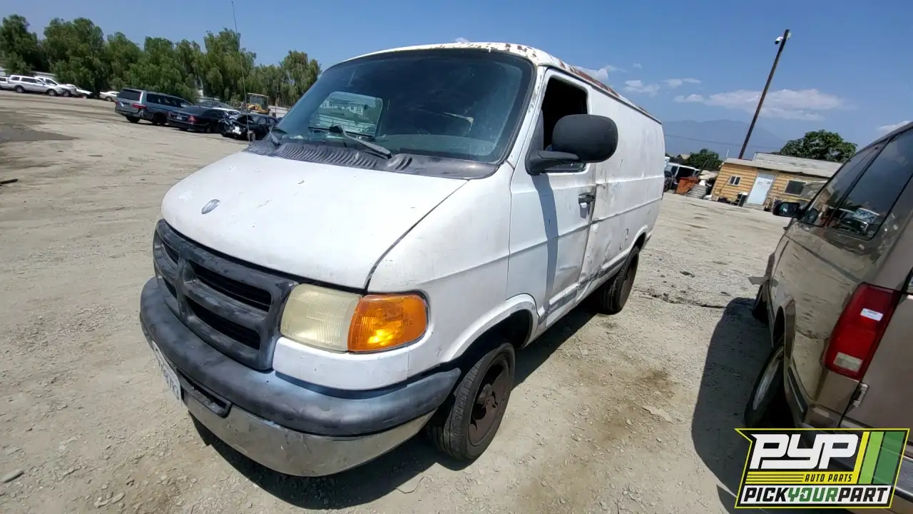 Photo of 2003 Dodge Ram 1500 Van