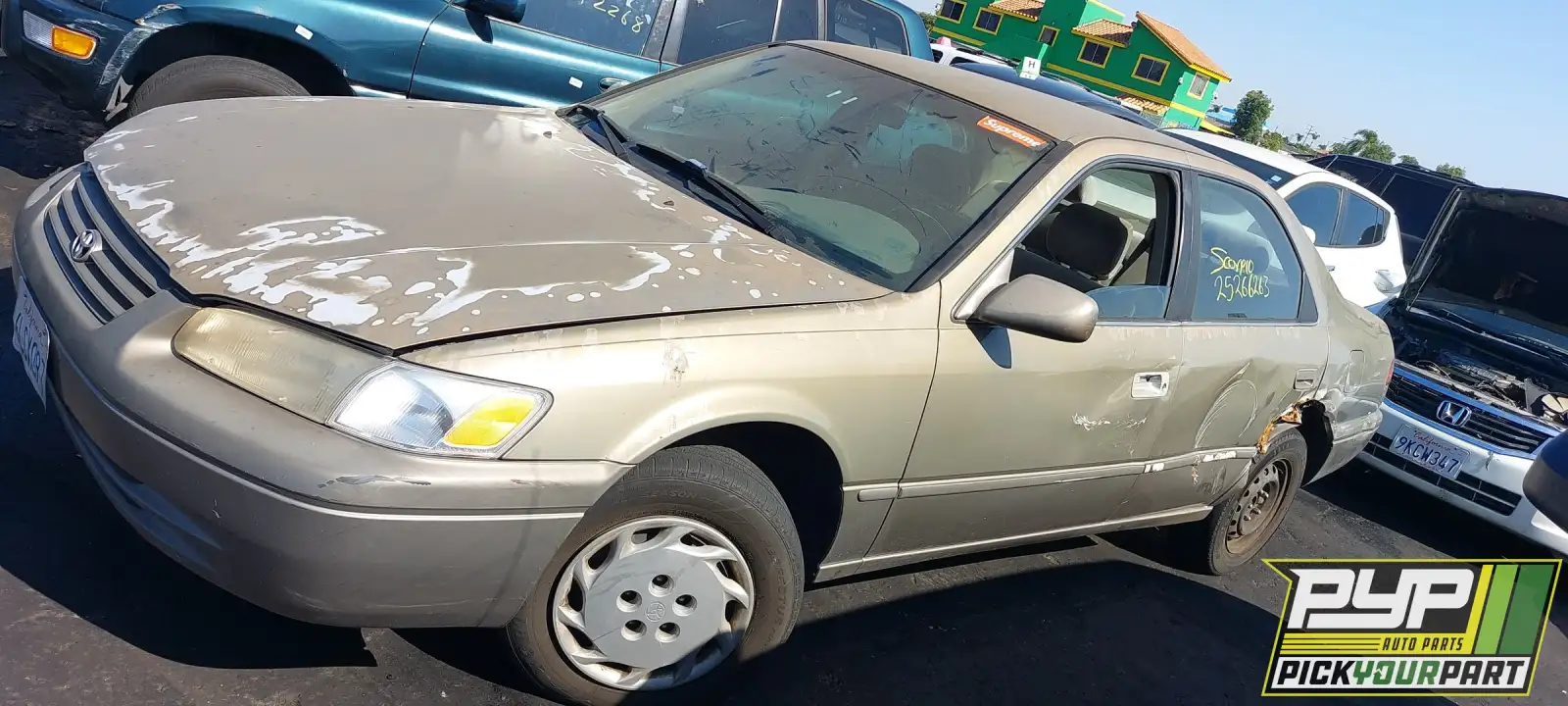 Photo of 1999 Toyota Camry