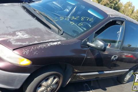 Photo of 1997 Dodge Caravan
