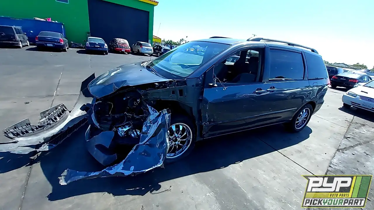 Photo of 2007 Toyota Sienna