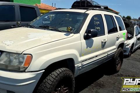 Photo of 2001 Jeep Grand Cherokee