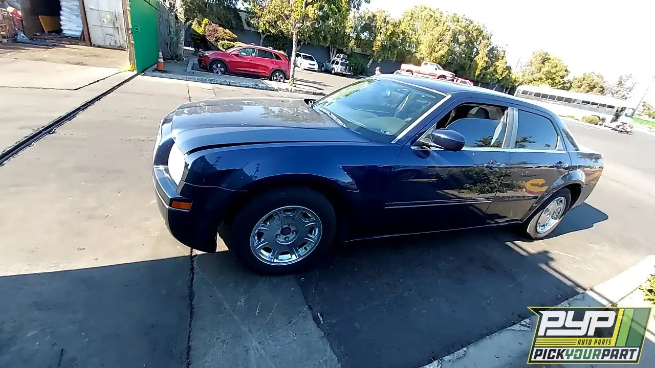 Photo of 2005 Chrysler 300